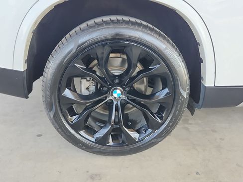 Used 2018 BMW X5 sDrive35i RWD image 9