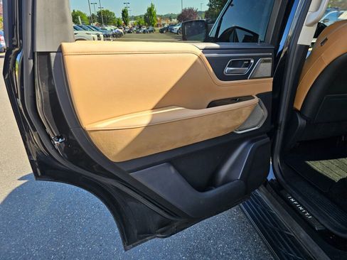 Used 2025 INFINITI QX80 Sensory w/ Exterior Package AWD/4WD image 19