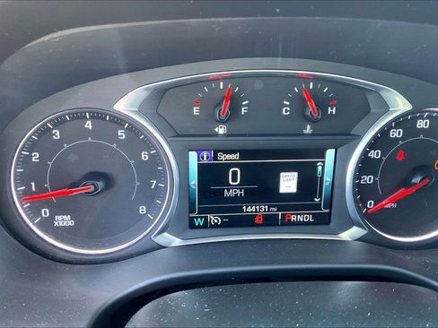 Used 2017 GMC Acadia SLT image 14