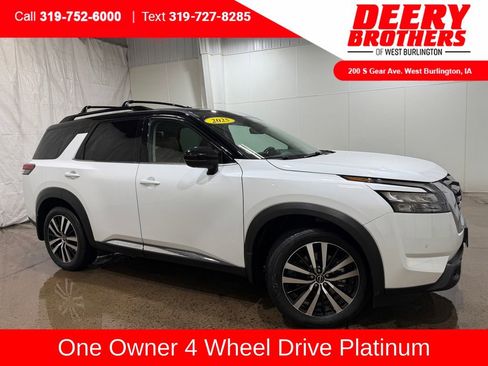 Used 2025 Nissan Pathfinder Platinum AWD/4WD image 1