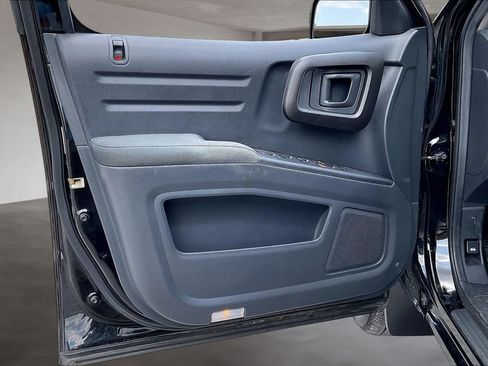 Used 2013 Honda Ridgeline Sport image 20