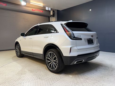 Certified 2024 Cadillac XT4 Sport FWD image 3