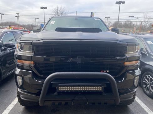 Used 2017 Chevrolet Silverado 1500 LT w/ All Star Edition image 6