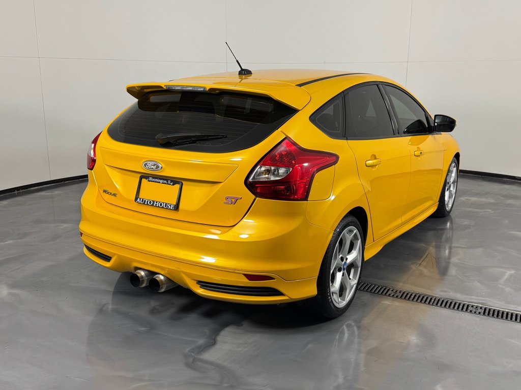 Used 2013 Ford Focus ST FWD image 5
