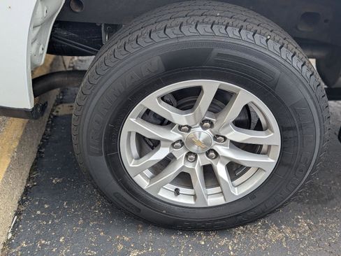 Used 2022 Chevrolet Silverado 1500 W/T w/ WT Value Package image 37