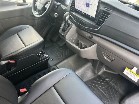 New 2026 Ford Transit 250 148 Medium Roof w/ Load Area Protection Package image 15