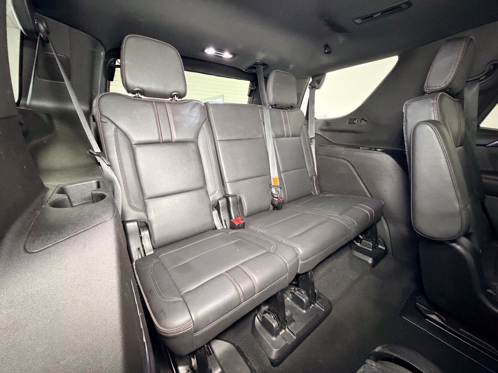 Used 2021 Chevrolet Tahoe RST w/ Luxury Package AWD/4WD image 8