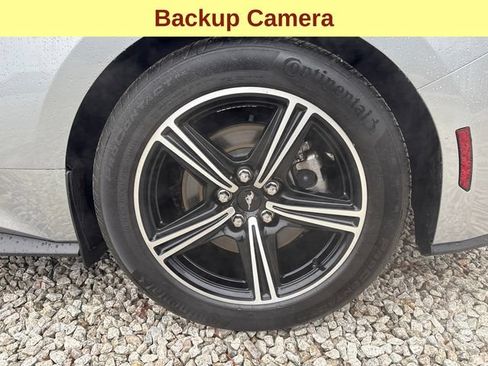 Used 2025 Ford Mustang Coupe RWD image 9