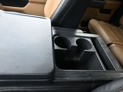 Used 2021 Ford F150 Lariat w/ Trailer Tow Package image 35