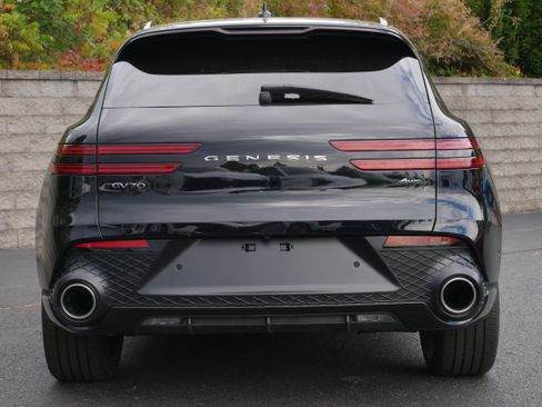 Certified 2024 Genesis GV70 2.5T w/ Sport Prestige Package image 35