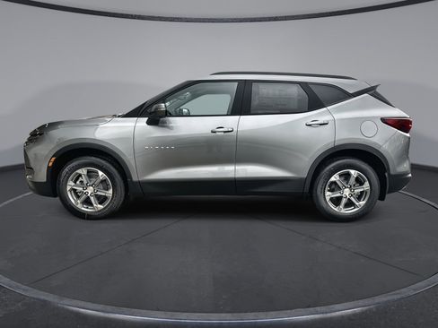 New 2026 Chevrolet Blazer LT w/ Sound & Technology Package AWD/4WD image 11