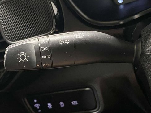 Used 2023 Kia Soul S FWD image 23