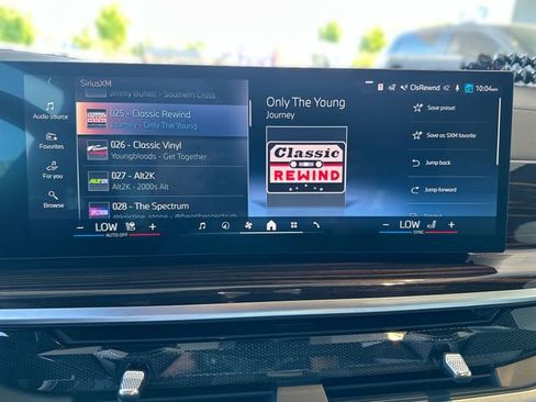 Used 2025 BMW X7 xDrive40i w/ M Sport Package AWD/4WD image 17
