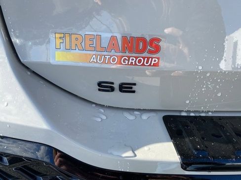 New 2026 Volkswagen Tiguan SE R-Line image 17