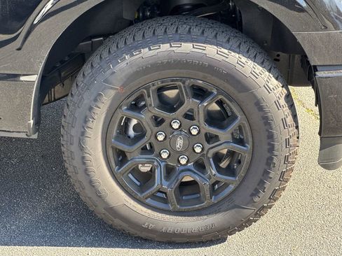 New 2025 Ford F150 XLT w/ Equipment Group 302A MID image 12