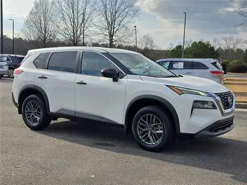Used 2023 Nissan Rogue S FWD image 5