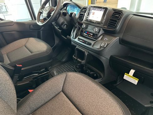 New 2026 RAM ProMaster 2500 w/ Convenience Group FWD image 15