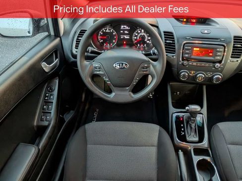 Used 2017 Kia Forte LX FWD image 14