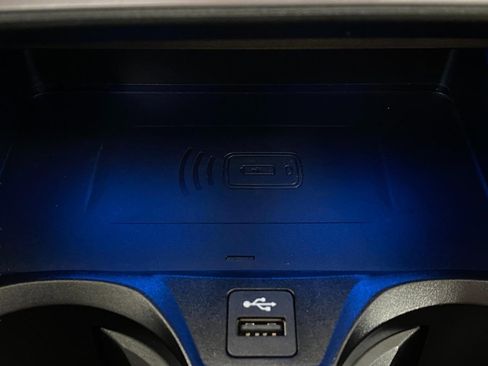 Certified 2025 BMW 330i xDrive Sedan w/ Premium Package image 27