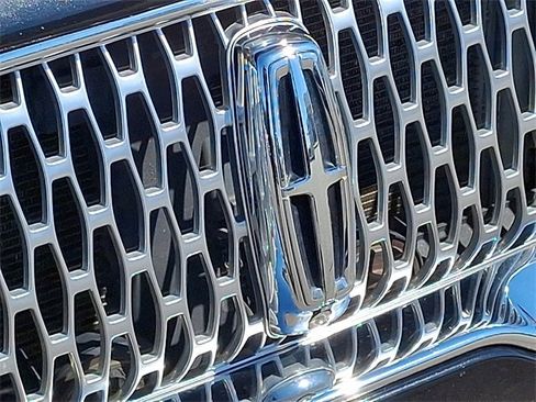 Used 2019 Lincoln Nautilus Black Label image 27