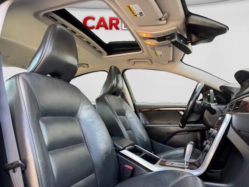 Used 2012 Volvo S80 3.2 FWD image 25