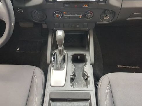 Used 2024 Nissan Frontier SV RWD image 21