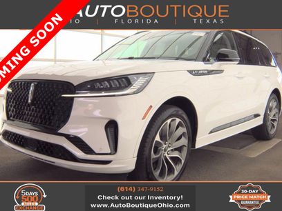 Used 2025 Lincoln Aviator AWD w/ Jet Appearance Package