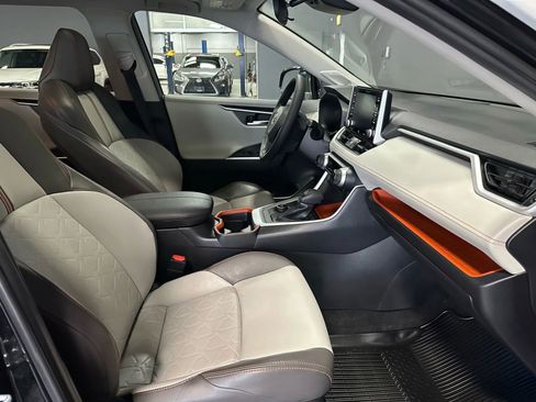 Used 2019 Toyota RAV4 Adventure w/ All Weather Liner Package AWD/4WD image 19