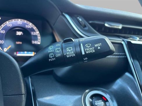 Used 2022 Jeep Grand Cherokee Altitude image 31