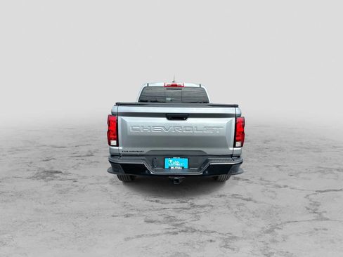 Used 2025 Chevrolet Colorado Trail Boss AWD/4WD image 7