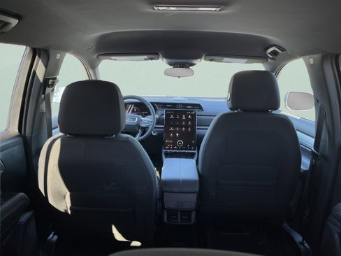 New 2026 GMC Terrain Elevation w/ Black Edition AWD/4WD image 25