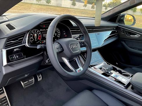 New 2026 Audi RS Q8 performance image 8