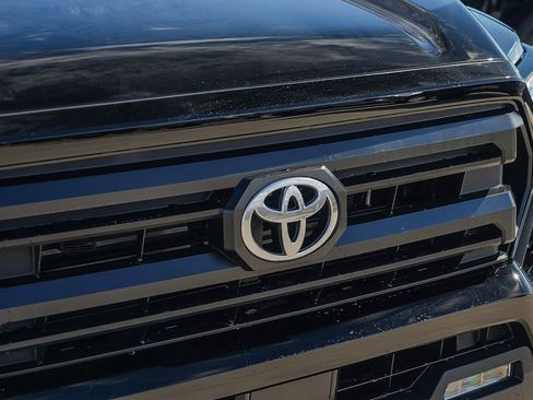 New 2026 Toyota Tacoma SR5 image 10