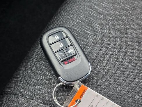 Used 2025 Honda Accord LX image 33