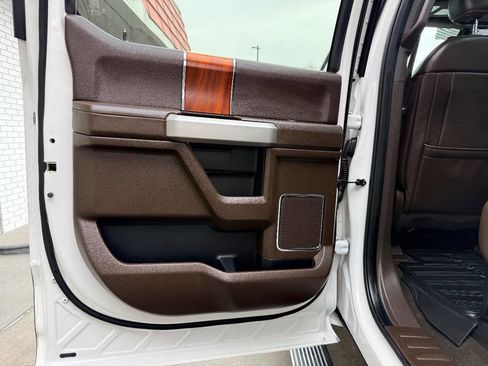 Used 2017 Ford F250 King Ranch w/ King Ranch Ultimate Package image 33