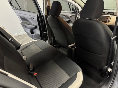 Used 2021 Nissan Versa SV image 45