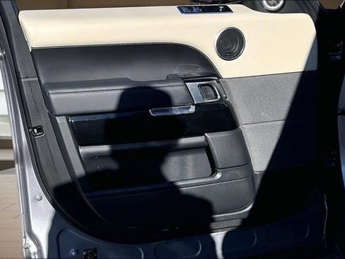 Used 2021 Land Rover Range Rover Sport Autobiography image 23