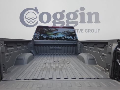 Used 2026 GMC Sierra 2500 SLE AWD/4WD image 13