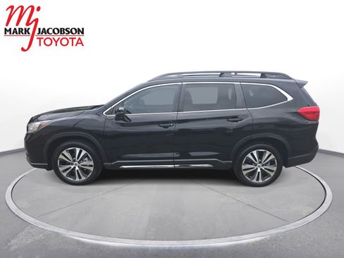 Used 2022 Subaru Ascent Limited image 14