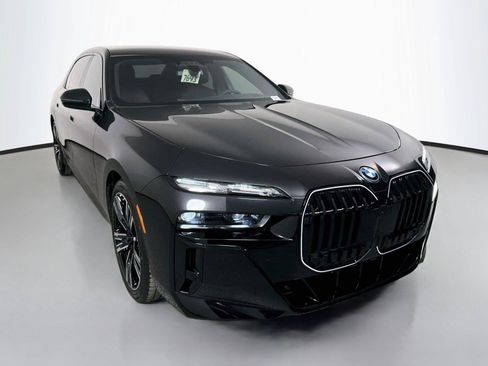 New 2026 BMW 750e xDrive w/ Executive Package AWD/4WD image 3