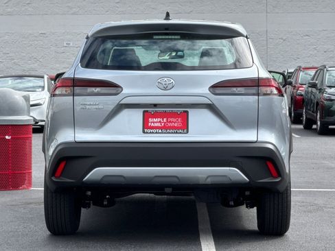 New 2026 Toyota Corolla Cross L image 8