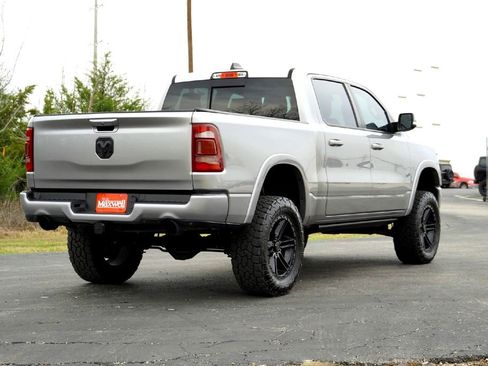 Used 2022 RAM 1500 Laramie w/ Sport Appearance Package image 6