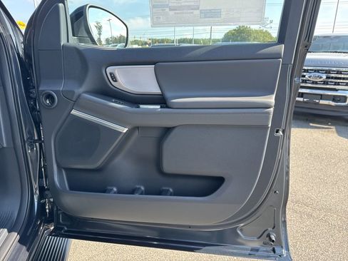 New 2025 Ford Expedition Max Active image 24