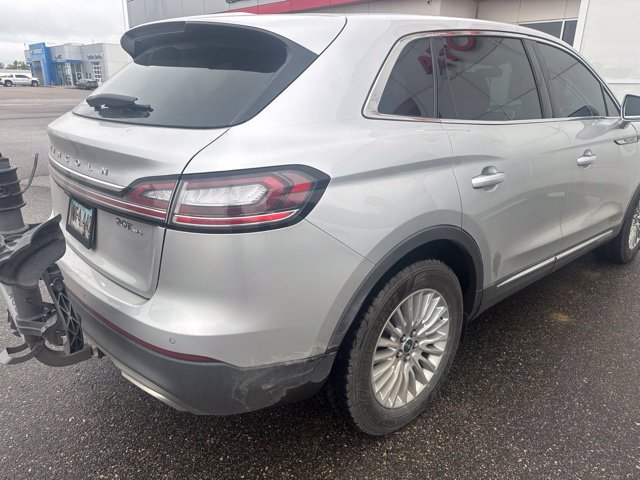 Used 2019 Lincoln Nautilus Premier AWD/4WD image 5