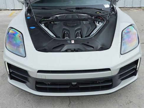 Used 2025 Porsche Panamera 4S image 8