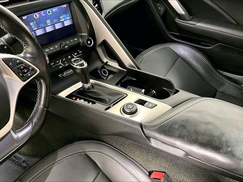 Used 2017 Chevrolet Corvette Stingray Coupe w/ 1LT image 14