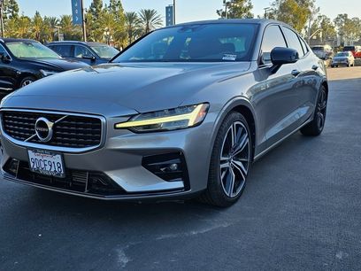 Used 2019 Volvo S60 T5 R-Design