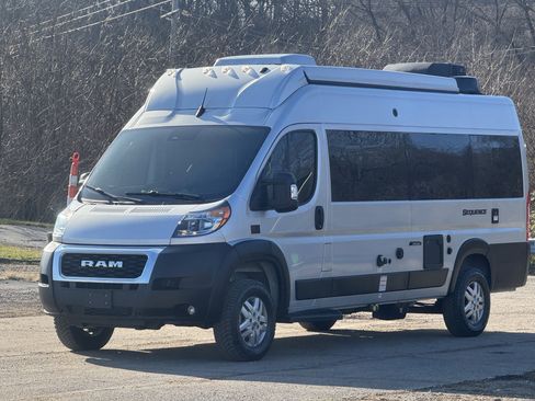Used 2022 RAM ProMaster 3500 w/ Lane Management Group image 3