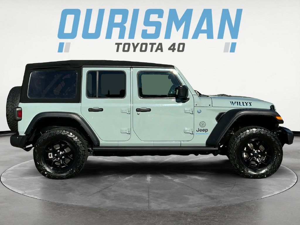 Used 2024 Jeep Wrangler Unlimited AWD/4WD image 8