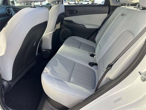 Certified 2023 Hyundai Kona SEL w/ Cargo Package image 7